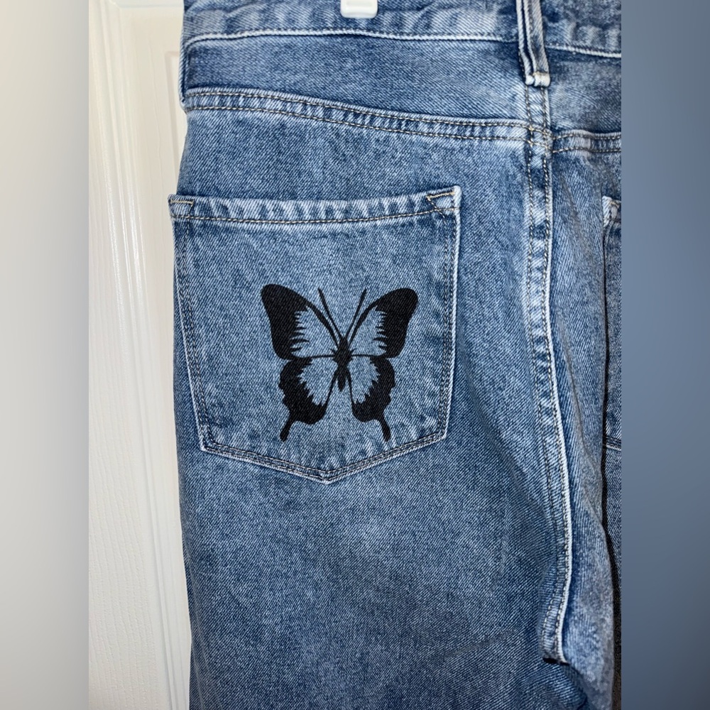 Breathtaking Butterflies Non Stretch Jeans - Medium Blue Wash - Picture 8 of 9